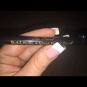 Too faced sketch marker eyeliner